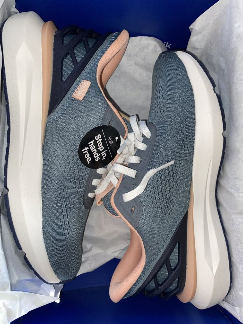 Kizik Athens 2, Hands Free- Step in and Go Athletic Shoes, US Womens 8.5, NIB